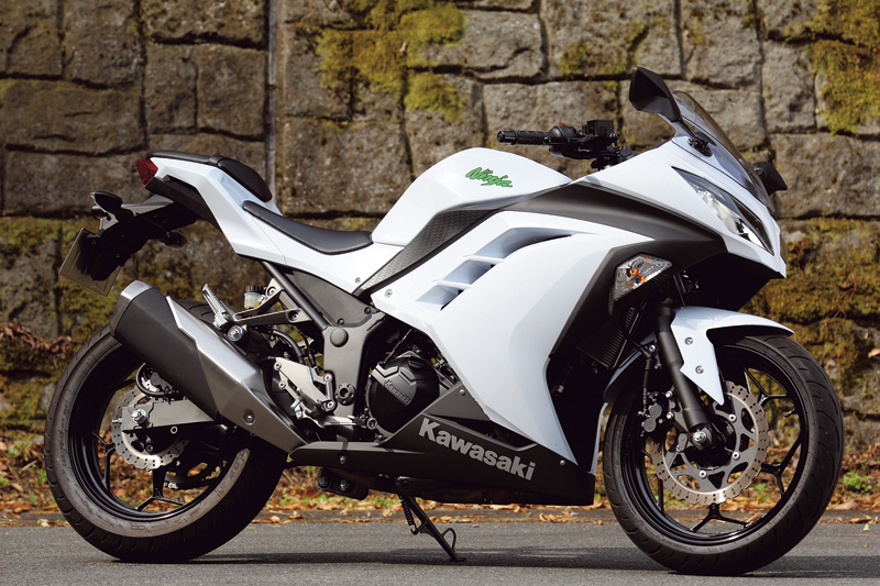 Kawasaki Ninja250 バイクインプレッション タンデムスタイル