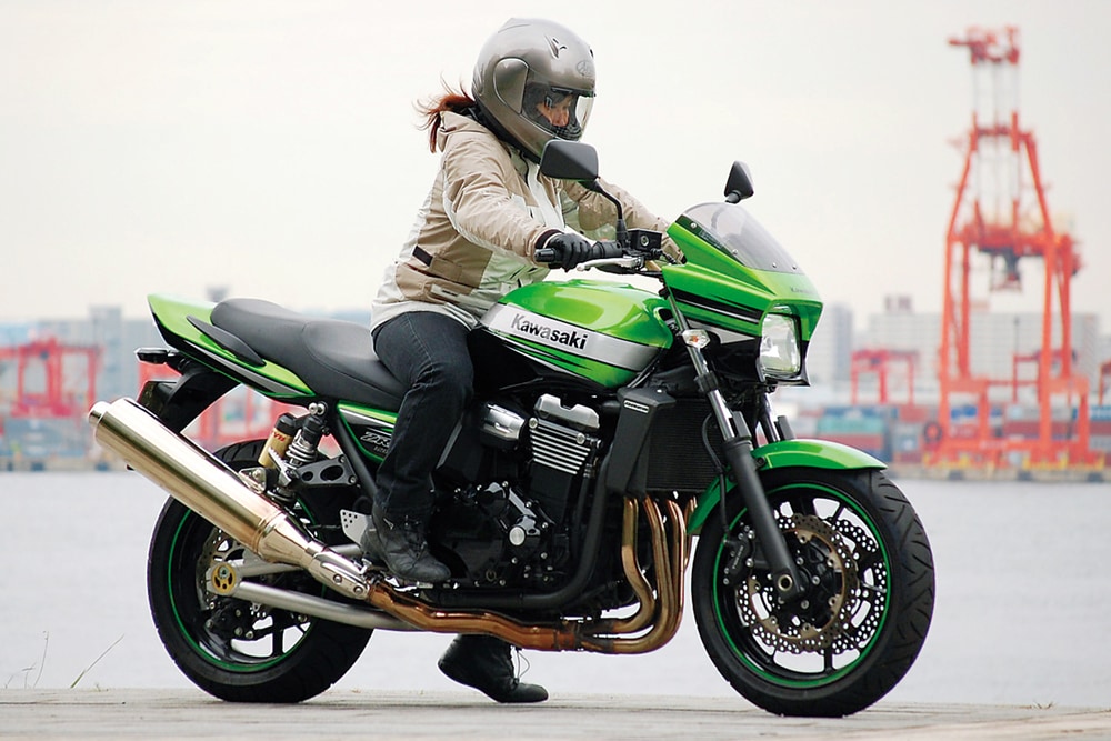 Kawasaki ZRX1200 ダエグ - バイク足つき アーカイブ - タンデムスタイル
