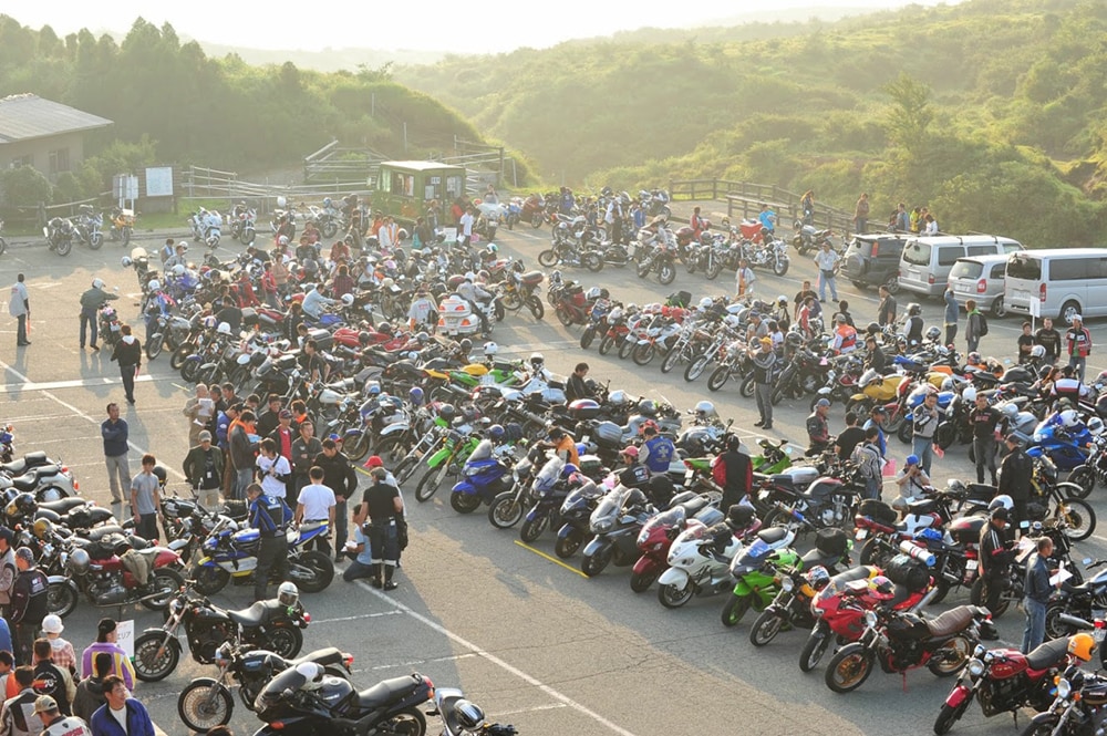 開催は10年に一度！40年続く歴史的なバイクイベント“草千里” - バイク ...