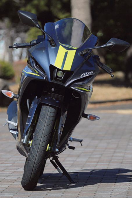 LSB2025_YAMAHA YZF-­­R15 ABS